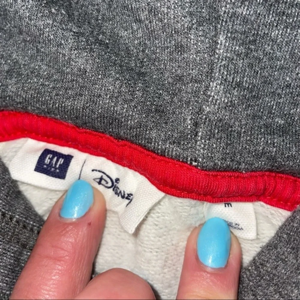 EUC gap Mickey sweatshirt